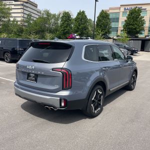 KIA TELLURIDE - 8