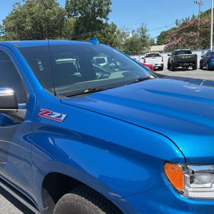 2022 Chevrolet SILVERADO 1500 LTZ thumbnail 11