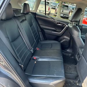 2020 Toyota RAV4 XLE PREMIUM — фото 35