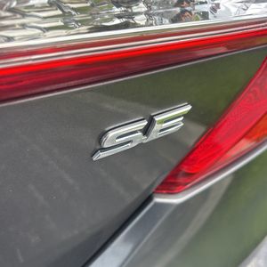 2014 Toyota CAMRY SE — миниатюра 23