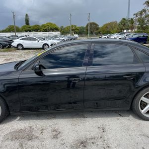 AUDI A4 PREMIUM - 4