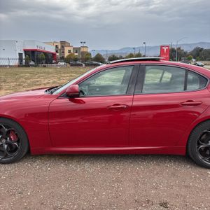 2018 ALFA Romeo GIULIA TI SPORT 照片 4