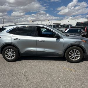 صورة مصغرة 57 لـ 2022 FORD ESCAPE SE