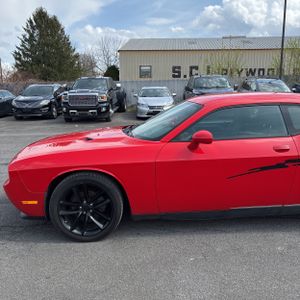 DODGE CHALLENGER SXT - 2