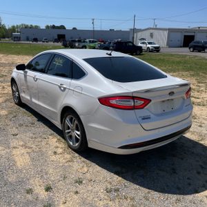 FORD FUSION ENERGI TITANIUM - 5