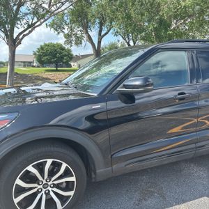 FORD EXPLORER ST-LINE - 2