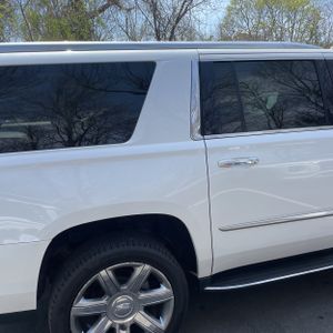 CADILLAC ESCALADE ESV LUXURY - 9