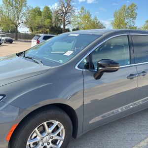 CHRYSLER PACIFICA SELECT - 2