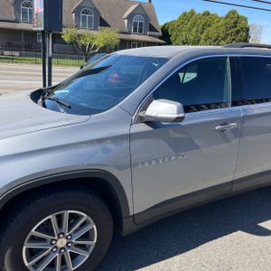 CHEVROLET TRAVERSE - 2