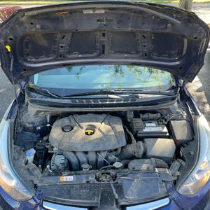 2014 Hyundai ELANTRA SE — фото 40