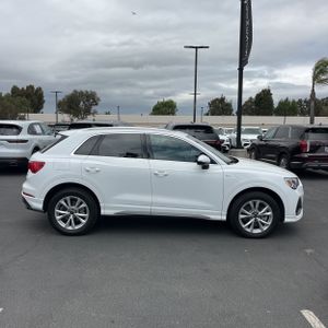 AUDI Q3 PREMIUM S LINE - 10