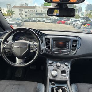 صورة مصغرة 37 لـ 2015 Chrysler 200 S