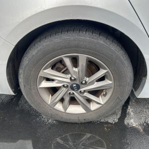 2020 KIA OPTIMA LX 缩略图 19