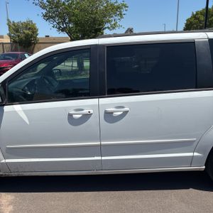 DODGE GRAND CARAVAN GT - 4