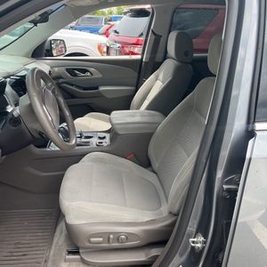 صورة مصغرة 29 لـ 2018 Chevrolet TRAVERSE LT CLOTH