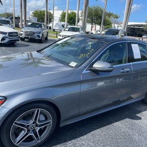 2020 Mercedes-BENZ C-CLASS photo 2