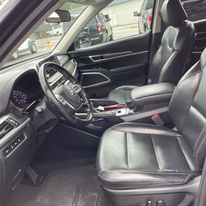 صورة 32 لـ 2020 KIA TELLURIDE S