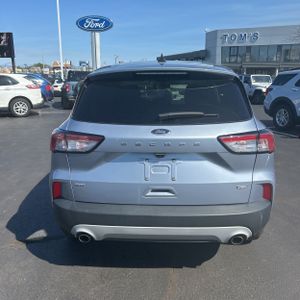 FORD ESCAPE PLUG-IN HYBRID SE - 7