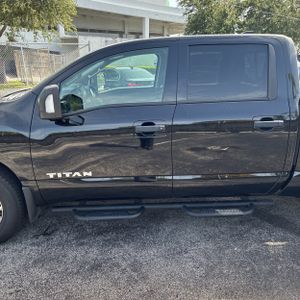 2024 Nissan TITAN SV — фото 4