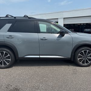 2026 Nissan PATHFINDER PLATINUM — миниатюра 11