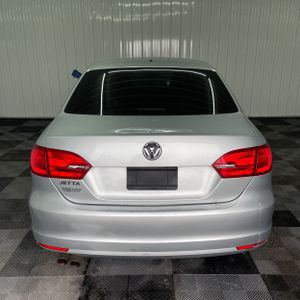 VOLKSWAGEN JETTA BASE - 7