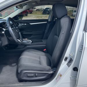 2019 Honda CIVIC EX — миниатюра 31
