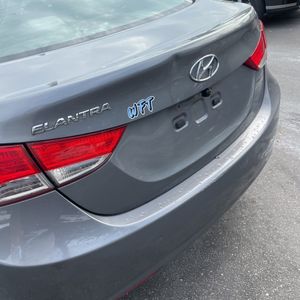 2011 Hyundai ELANTRA GLS 缩略图 57