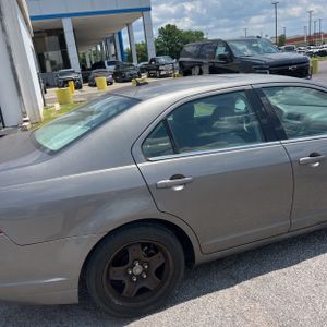 FORD FUSION SE - 9