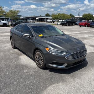 FORD FUSION SE - 10