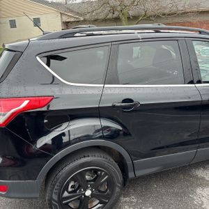 FORD ESCAPE SE - 9