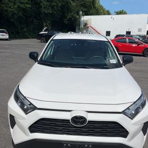 2023 Toyota RAV4 LE — миниатюра 15