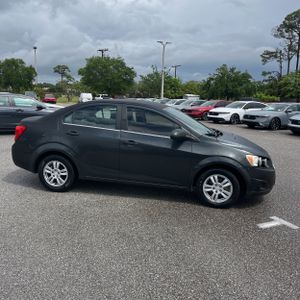 CHEVROLET SONIC LT AUTO - 10