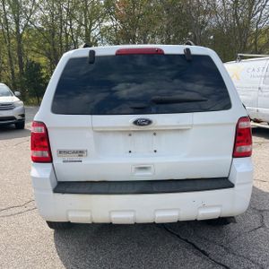 FORD ESCAPE XLT - 7