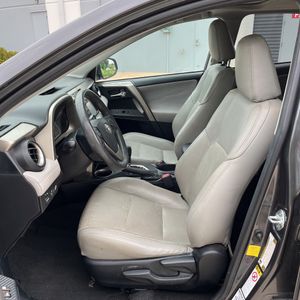 2015 Toyota RAV4 XLE 缩略图 32