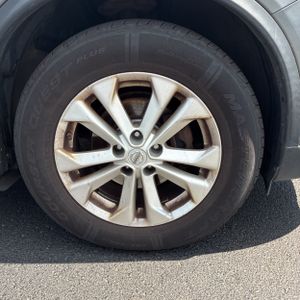 2014 Nissan ROGUE SV — миниатюра 20