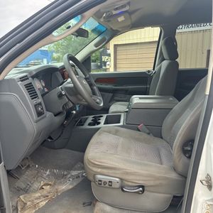 2006 Dodge RAM 2500 SLT — миниатюра 36