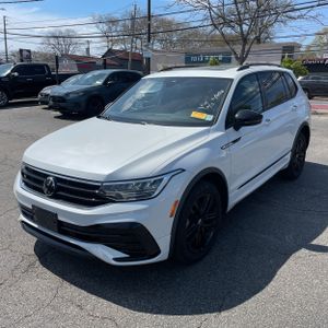 VOLKSWAGEN TIGUAN SE R-LINE BLACK 4MOTION - 1