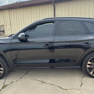 2019 AUDI SQ5 3.0T QUATTRO PREMIUM PLUS — фото 4