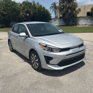 صورة مصغرة 12 لـ 2022 KIA RIO S