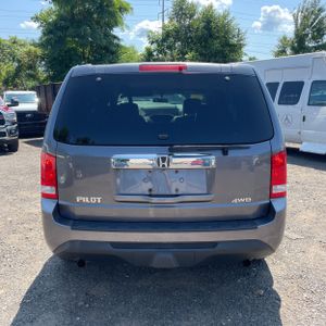 2015 Honda PILOT LX — фото 7