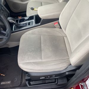 صورة مصغرة 61 لـ 2018 FORD ESCAPE SE