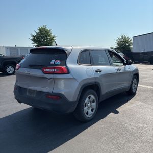 JEEP CHEROKEE SPORT - 8