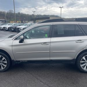 SUBARU OUTBACK 3.6R LIMITED - 4