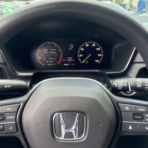 صورة مصغرة 39 لـ 2025 Honda CR-V EX