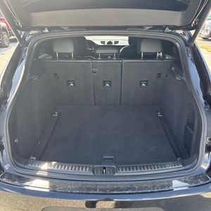 صورة 42 لـ 2015 Porsche MACAN S