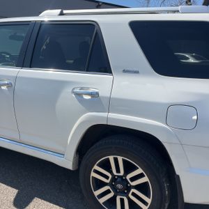 TOYOTA 4RUNNER LIMITED - 6