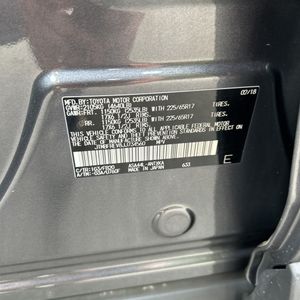 2018 Toyota RAV4 LE — фото 49