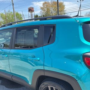 JEEP RENEGADE 80TH ANNIVERSARY EDITION - 5