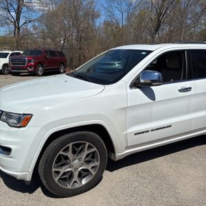 JEEP GRAND CHEROKEE OVERLAND - 2