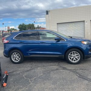 FORD EDGE SEL - 10